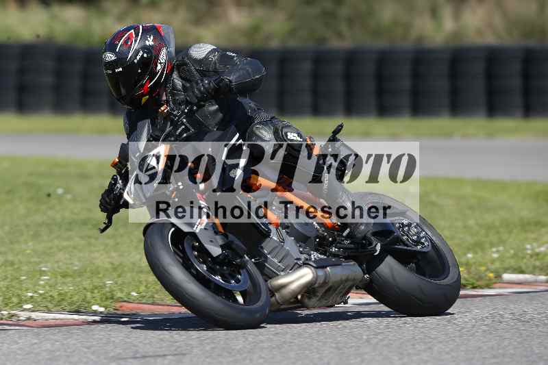 /Archiv-2025/43 08.08.2025 Discover the Bike ADR/Race 3 rot/72